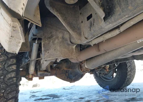 2017 Ram 2500 Tradesman 4X4 6'4 Box z USA, uszkodzony, nr VIN 3C6UR5CLXHG767606